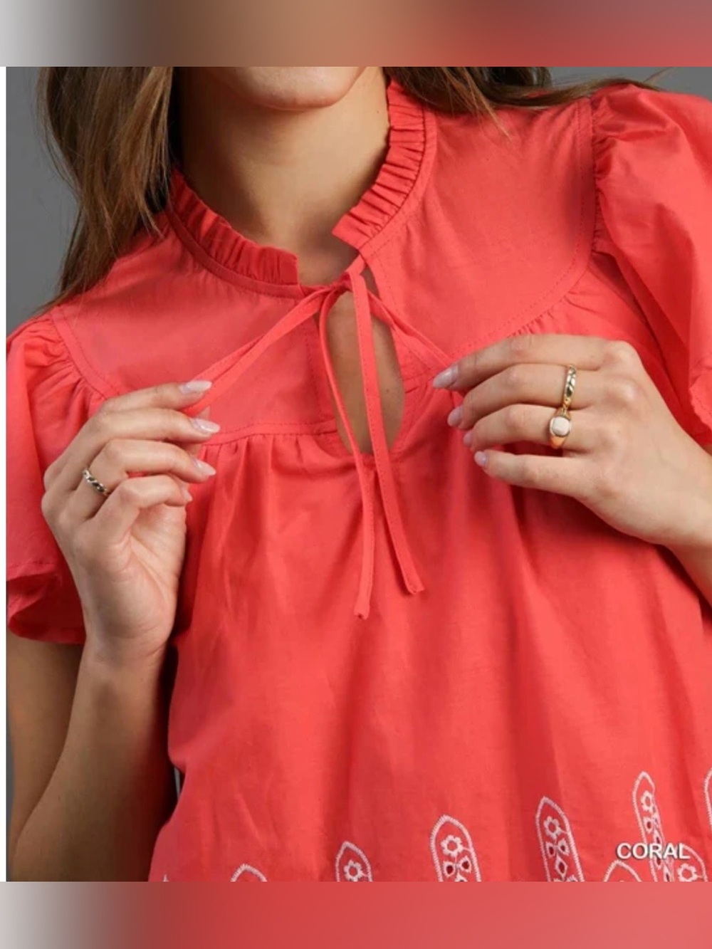 Gaudie Ruffle Tie Front Embroidery Scalloped Short Sleeve Top Size Large EUC - Picture 3 of 16